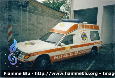 Mercedes-Benz classe E Wagon
Bundesrepublik Deutschland - Germania
ASB
Arbeiter Samariter Bund
Parole chiave: Ambulanza Ambulance