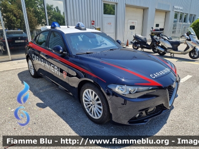 Alfa Romeo Nuova Giulia
Carabinieri
Nucleo Operativo Radiomobile
Allestimento FCA
CC EL 521
Parole chiave: Alfa-Romeo Nuova_Giulia CCEL521