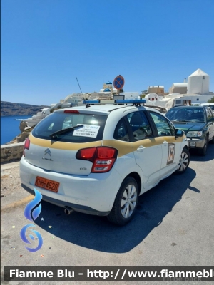 Citroen C3
Ελληνική Δημοκρατία - Grecia
Δημοτική Αστυνομία Δημόσιες - Polizia Municipale Santorini
