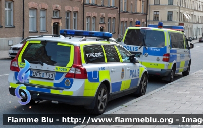 Volvo V70 II serie
Sverige - Svezia
Polis 
Parole chiave: Volvo V70_IIserie