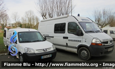 Renault Master III serie
France - Francia
Gendarmerie 
Equipe Cynophile (Nucleo cinofilo)
Parole chiave: Renault Master_IIIserie