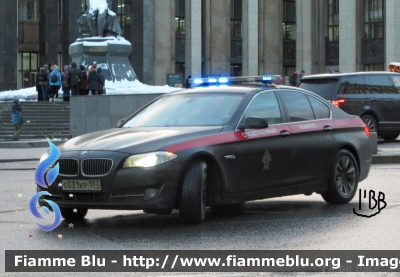 Bmw 528
Российская Федерация - Federazione Russa
федеральную полицию - Polizia Federale 
Polizia Giudiziaria e Anticorruzione
