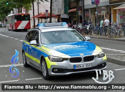 Bmw Serie 5 E60 Touring
Bundesrepublik Deutschland - Germania
Landespolizei Nordrhein-Westfalen 
Parole chiave: Bmw Serie_5_E60_Touring