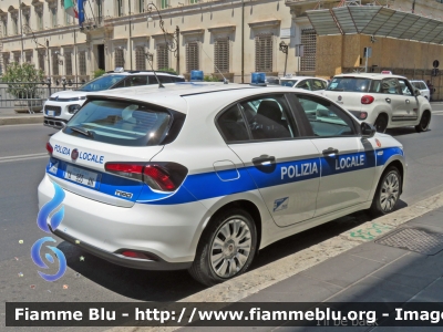 Fiat Nuova Tipo 5porte
Polizia Locale Comune di Pomezia RM
POLIZIA LOCALE YA 933AN
Parole chiave: Lazio (RM) Fiat Nuova_Tipo YA933AN