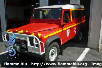 Land Rover Defender 110
France - Francia
Sapeur Pompiers SDIS 17 Charente-Maritime
Parole chiave: Land-Rover Defender_110