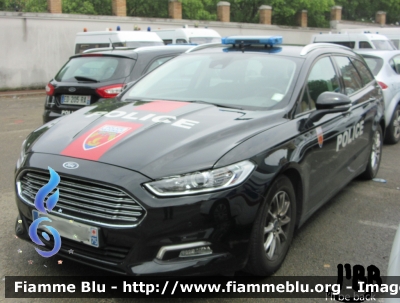 Ford Mondeo Stationwagon IV serie
France - Francia
Prefecture De Police

