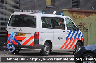 Volkswagen Transporter T6
Nederland - Paesi Bassi
Politie
Parole chiave: Volkswagen Transporter_T6