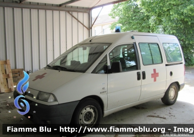 Citroen Jumpy I serie
France - Francia
Armée de Terre
Parole chiave: Ambulanza Ambulance Citroen Jumpy_Iserie