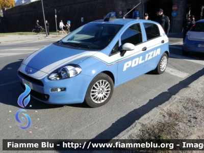 Fiat Punto VI serie
Polizia di Stato
POLIZA N5032

In servizio al Lucca Comics 2017
Parole chiave: Fiat Punto_VIserie POLIZAN0532