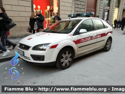 Ford Focus II serie
Polizia Municipale di Firenze
Automezzo 33
Autopattuglia allestimento Ciabilli
DA 098 GE
Parole chiave: Ford Focus_IIserie PM_Firenze DA098GE