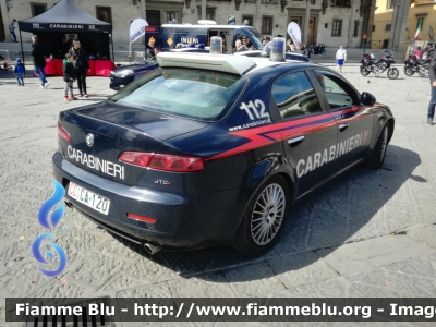 Alfa Romeo 159
Carabinieri
Nucleo Operativo Radiomobile
CC CA 120
Parole chiave: Alfa_Romeo 159 CCCA120