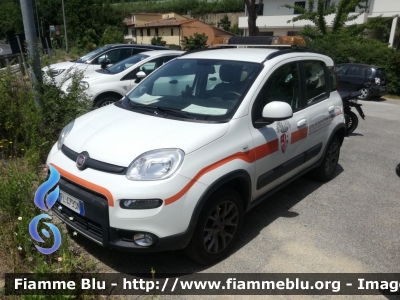 Fiat Nuova Panda II serie 4x4
Città metropolitana di Firenze
Protezione civile
Parole chiave: Fiat nuova_panda_IIserie_4x4 protezione_civile_,città_metropolitana_firenze
