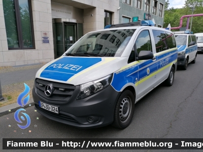 Mercedes-Benz Vito II serie
Deutschland - Germania
Bundespolizei - Polizia Federale
BP 30-324
Parole chiave: Mercedes-Benz Vito_IIserie