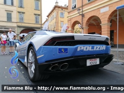 Lamborghini Huracán LP610-4
Polizia di Stato
Polizia Stradale
POLIZIA M2658
Parole chiave: Lamborghini HURACÁN_LP610-4 POLIZIAM2658