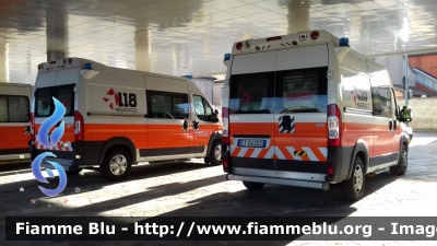 Fiat Ducato X250
Ambulanza Infermieristica 118 Piacenza Soccorso
Postazione Ospedale di Fiorenzuola d'Arda
118 Centrale Operativa Emilia Ovest
Parole chiave: Fiat Ducato_X250 Ambulanza