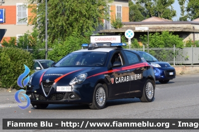 Alfa Romeo Nuova Giulietta restyle
Carabinieri
Nucleo Operativo Radiomobile
Allestita NCT Nuova Carrozzeria Torinese
Decorazione Grafica Artlantis
CC DV 159
Parole chiave: CCDV159