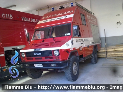 Iveco VM90
Vigili del Fuoco
Comando Provinciale di Pescara
Nucleo Speleo Alpino Fluviale
VF 16319
Parole chiave: Iveco VM90 VF16319