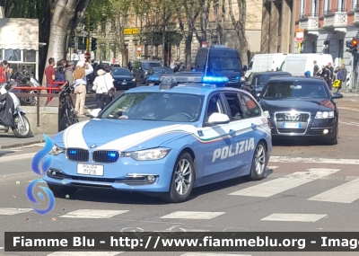Bmw 318 Touring F31 restyle
Polizia di Stato
Polizia Stradale
POLIZIA M1218
Parole chiave: BMW 318_Touring_F31_restyle POLIZIAM1218