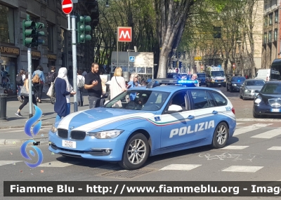 Bmw 318 Touring F31 restyle
Polizia di Stato
Polizia Stradale
POLIZIA M0346
Parole chiave: Bmw 318_Touring_F31_restyle POLIZIAM0346