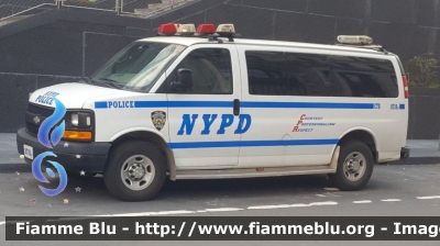 Chevrolet Express
United States of America - Stati Uniti d'America
New York Police Department (NYPD)
Counter Terrorism Bureau
Parole chiave: Chevrolet Express