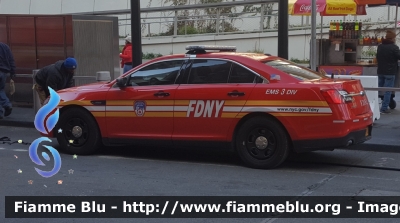 Ford ?
United States of America - Stati Uniti d'America
New York Fire Department
EMS Division 3
Parole chiave: Ford