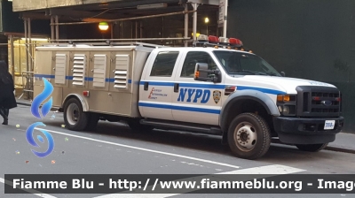 Ford F450
United States of America - Stati Uniti d'America
New York Police Department (NYPD)
Parole chiave: Ford F450
