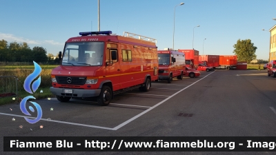 Mercedes-Benz Vario 814D
Vigili del Fuoco
Comando Provinciale di Rimini
AutoFurgone/Unità di Crisi Locale 
Allestimento BAI
VF 23820
