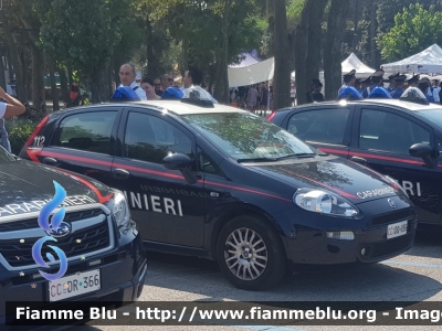 Fiat Punto VI serie
Carabinieri
CC DQ 036
Parole chiave: Fiat Punto_VIserie CCDQ036