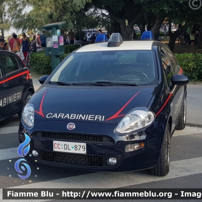 Fiat Punto VI serie
Carabinieri
CC DL 879
Parole chiave: Fiat Grande_Punto CCDL879