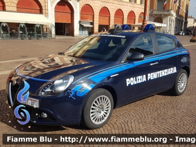 Alfa Romeo Nuova Giulietta restyle
Polizia Penitenziaria
POLIZIA PENITENZIARIA 957 AF
Parole chiave: Alfa-Romeo Nuova_Giulietta_restyle POLIZIAPENITENZIARIA957AF