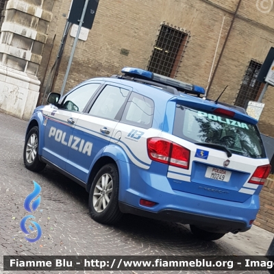 Fiat Freemont
Polizia di Stato
Polizia Stradale
Allestita Nuova Carrozzeria Torinese
Decorazione Grafica Artlantis
POLIZIA M0249
Parole chiave: Fiat Freemont POLIZIAM0249