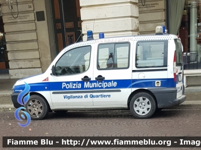 Fiat Doblò II serie
Polizia Municipale
Associazione Intercomunale della Pianura Forlivese
Comune di Forlì
Forli 7
Parole chiave: Fiat Doblò_IIserie