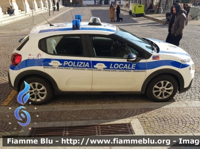 Citroen C3 IV serie
Polizia Municipale
Associazione Intercomunale della Pianura Forlivese
Comune di Forlì
Forlì 54
Parole chiave: Citroen C3_IVserie