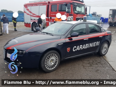 Alfa Romeo 159
Carabinieri
CC CN 519
Parole chiave: Alfa-Romeo 159 CCCN519