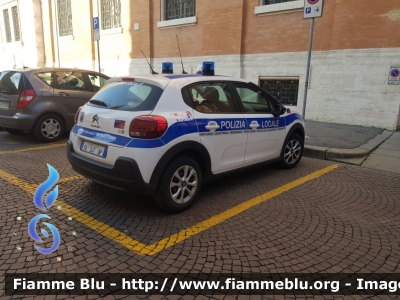 Citroen C3 IV serie
Polizia Municipale
Associazione Intercomunale della Pianura Forlivese
Comune di Forlì
Forlì 51
POLIZIA LOCALE YA 247 AP
Parole chiave: Citroen C3_IVserie PoliziaLocaleYA247AP