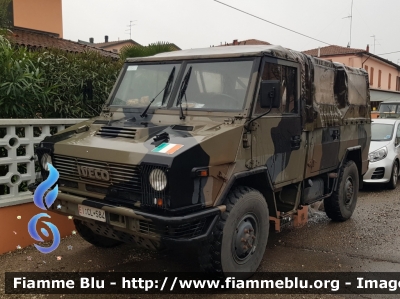 Iveco VM90
Esercito Italiano
Genio Ferrovieri Castelmaggiore (BO)
EI CL 584
Parole chiave: Iveco VM90 EICL584