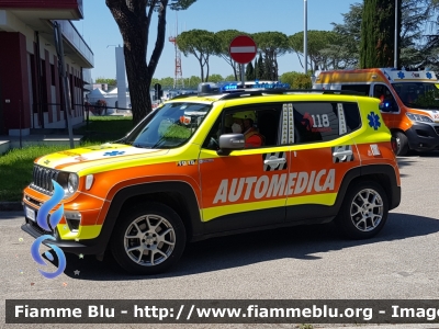 Jeep Renegade restyle
118 Romagna Soccorso
Azienda USL della Romagna
Ambito Territoriale di Forlì
"FO 18"
Allestita Safety Car Rimini
