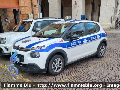Citroen C3 III serie
Polizia Municipale
Comune di Forlì
Codice Automezzo: Forlì 51
POLIZIA LOCALE YA 247 AP
Parole chiave: Citroen C3_IIIserie POLIZIALOCALEYA247AP