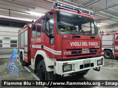 Iveco EuroFire 140E28 4x4 I serie
Vigili del Fuoco
Comando Provinciale di Ancona
Distaccamento di Senigallia
Allestimento Iveco-Magirus
VF 22778
