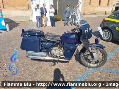 Moto Guzzi Nuovo Falcone
Carabinieri
motoveicolo storico
EI VS099
Parole chiave: Moto-Guzzi Nuovo_Falcone EIVS099