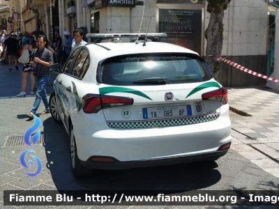 Fiat Nuova Tipo
Polizia Metropolitana Messina
POLIZIA LOCALE YA 083 AP
Parole chiave: Fiat Nuova_Tipo POLIZIALOCALEYA083AP