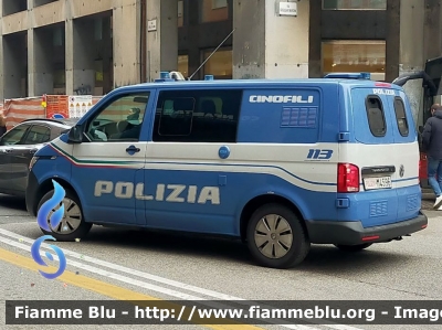 Volkswagen Transporter T6.1
Polizia di Stato
Unita' Cinofile
Allestimento BAI
POLIZIA M4596
Parole chiave: Volkswagen Transporter_T6.1 POLIZIAM4596