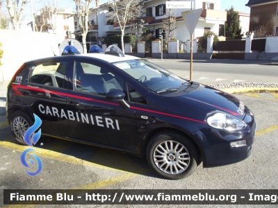 Fiat Punto VI serie
Arma dei Carabinieri 
Organizzazione Territoriale
CC DM 263

Parole chiave: Fiat Punto_VIserie CCDM263