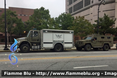 Freightliner ?
United States of America-Stati Uniti d'America
Atlanta GA Police Department
SWAT Unit
