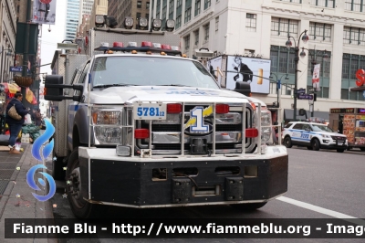 Ford F550 Superduty
United States of America - Stati Uniti d'America
New York Police Department (NYPD)
