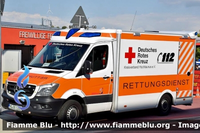 Mercedes-Benz Sprinter III serie restyle
Bundesrepublik Deutschland - Germany - Germania
Deutsches Rotes Kreuz
Croce Rossa Tedesca
Parole chiave: Ambulanza Ambulance
