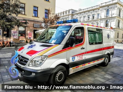 Mercedes-Benz Sprinter III serie
České Republiky - Repubblica Ceca
Ospedale Brno
Parole chiave: Ambulanza Ambulance Mercedes-Benz Sprinter_IIIserie