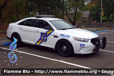 Ford Taurus
United States of America - Stati Uniti d'America
Palisades Parkway NJ Police
