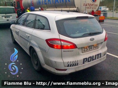 Ford Mondeo III serie
Danmark - Danimarca
Politi - Polizia Nazionale
