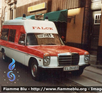 Mercedes-Benz ?
Danmark - Danimarca
Falck Ambulance
Parole chiave: Ambulance Ambulanza